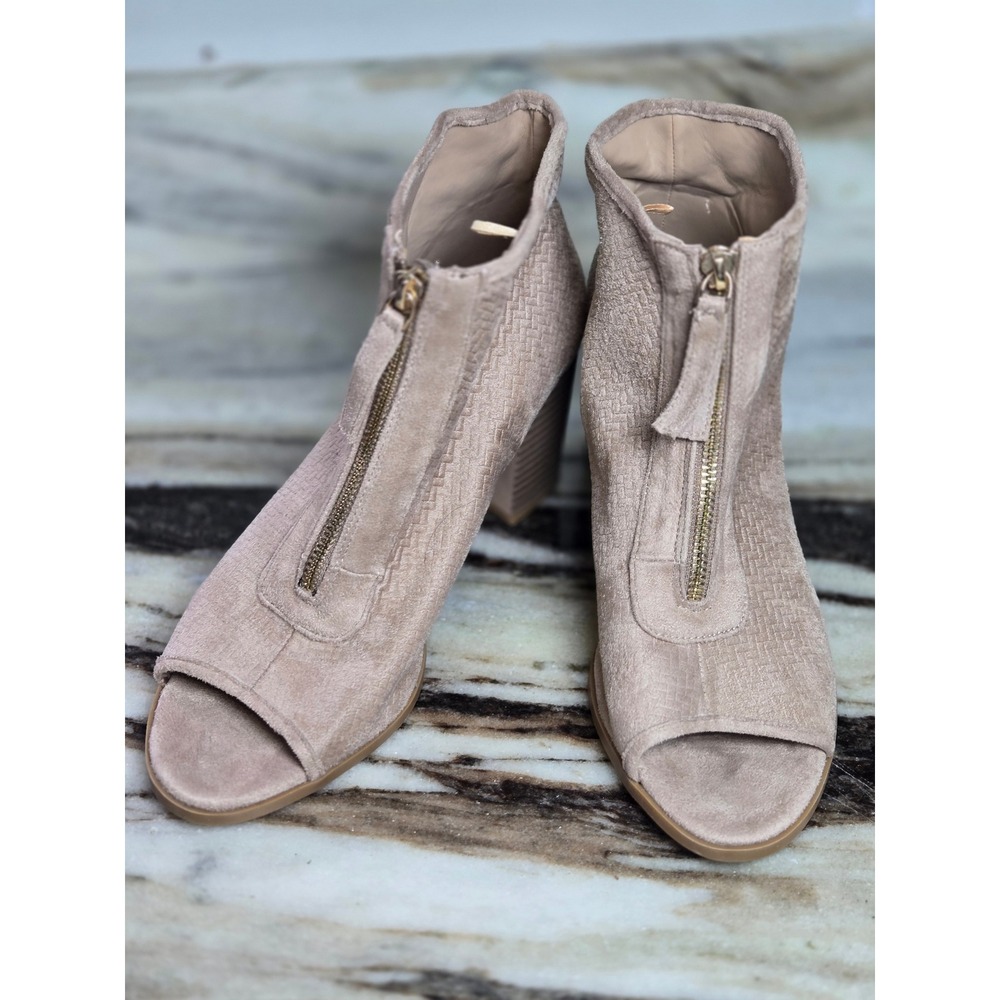 Alexis Bendel Hanny Taupe Peep Toe Ankle Boots Front Zip Block Heel Womens 10